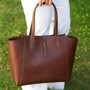 Fashionable Genuine Leather Handbags For Women's Accessories Anniversary GIft Ideas Affordable Luxury Bags And Purse Handmade - Product Image 1