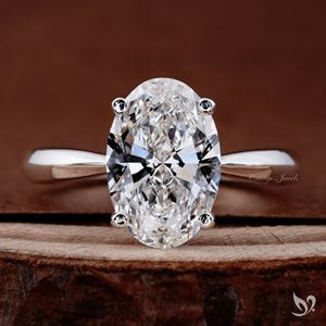Anillo de compromiso de lujo con diamante ovalado de 3 quilates cultivado en laboratorio, engaste de tallo pellizcado en oro blanco de 10K - Product Image 1
