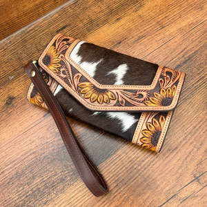 Mayorista de Fábrica de Lujo de Cuero Genuino de Vaca Portátil de Viaje a Mano Tooled Tarjetero Cartera de Mano Minimalista para Mujeres - Product Image 4