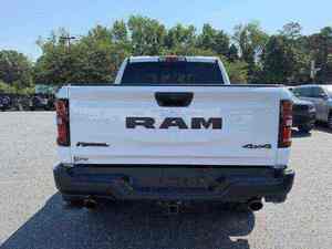 PREMIUM Nueva Camioneta Dodge RAM 1500 Rebel V6 Doble Cabina 2026 - Product Image 3