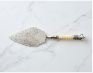 Ensemble élégant de spatules à gâteau en acier inoxydable, sculptées à la main, avec manche en acrylique, pour les cérémonies de mariage, outils de service, spatule et couteau. - Product Image 6