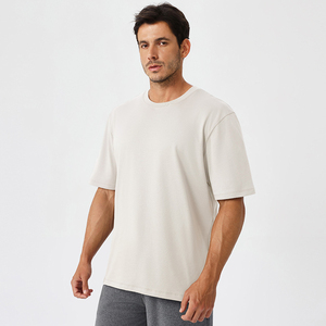 Camiseta de manga corta negra lisa para hombre, cuello redondo, informal, básica - Product Image 2
