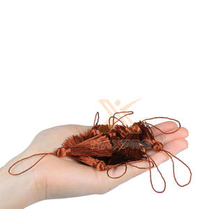 En Stock, Borlas de Hilo Metálico Hechas Profesionalmente, Diseño Personalizado, Borlas de Hilo Metálico de Alta Calidad - Product Image 3