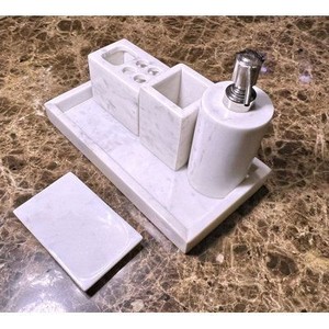 Ensemble de salle de bain de luxe en résine artisanale pour la décoration intérieure, distributeur de savon, gobelet et plateau de qualité supérieure avec finition brillante - Product Image 2