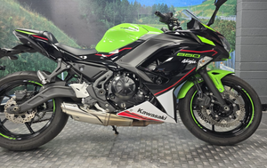 Super Offre 2025 – Ventes Abordables : Nouvelles Motos Kawasaki Ninja 650 KRT Sportives Prêtes à l'Expédition - Product Image 5
