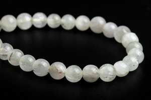 ลูกปัดคุนไซต์สีเขียวอ่อนจากบราซิล แท้จากธรรมชาติ ร้อยเป็นเส้น ลูกปัดกลม ขนาด 21 นิ้ว ขายส่งจำนวนมาก - Product Image 5