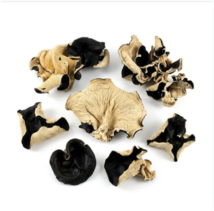 Champignons noirs séchés en forme d'oreille de nuage, entiers et crus, pour sautés et soupes - Product Image 1