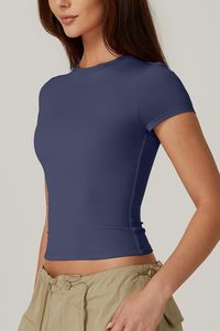 T-shirts personnalisés pour femmes, service OEM, collection Printemps-Été, coupe ajustée, effet délavé, fabrication professionnelle. - Product Image 4