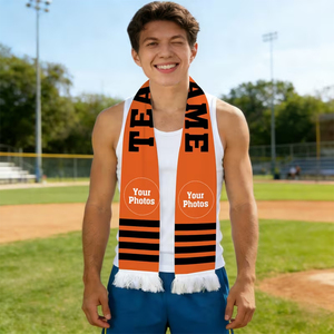 Écharpe de Supporter de Club Sportif Imprimée avec Nom, Rayures Orange et Noires, Grande Écharpe Longue pour Fan de Football avec Grand Logo - Product Image 2