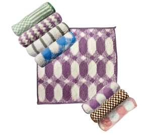 ผ้าเช็ดตัวไมโครไฟเบอร์ KleanShine สำหรับเด็ก (สีและลวดลายอาจแตกต่างกันไป) 250 GSM (25 x 25 ซม.) 【หลากสี】 ผ้าเช็ดหน้า - Product Image 1