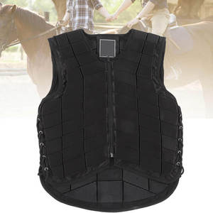 Chaleco de equitación de diseño ligero y ajuste cómodo con tela transpirable y uso suave y cómodo. - Product Image 5