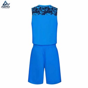Uniforme de Baloncesto Deportivo para Adultos, Hecho a Mano, con Tela Cómoda de la Más Alta Calidad, Color Negro y Azul, que Absorbe la Humedad - Product Image 3
