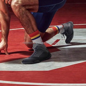 รองเท้านักมวยปล้ำสำหรับผู้ชายสำหรับการต่อสู้ชกมวยการฝึกอบรมเยาวชนมืออาชีพผลิตตามสั่ง - Product Image 5