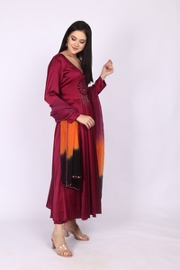 Robe élégante pour femme, style 1 pièce, avec pantalon et dupatta ombré avec miroir et travail de découpe Dana, qualité supérieure - Product Image 6