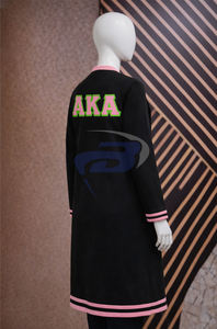 Alfa |   Kapa |   Suéter Largo Informal Alpha AKA Sorority para Mujer, Estilo Soror Negro con Bordado y Cuentas, Tejido Plano - Product Image 3