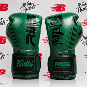 ถุงมือชกมวย Fairtex สำหรับฝึกซ้อม พร้อมแผ่นรองนุ่ม สีเหลืองและดำ ถุงมือชกมวยป้องกัน ทำจากหนังแท้ - Product Image 2