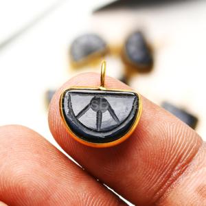 Natural Black Onyx Orange Fruit Carved <b>Charm</b> Pendant Gold Vermeil Gemstone Jewelry Natural Onyx Crystal Pendant Wholesale Bulk - Product Image 2