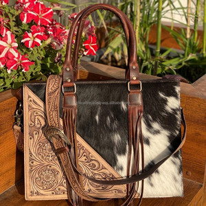 Nouveau sac fourre-tout à pampilles en cuir de vachette véritable outillé à la main - Product Image 3