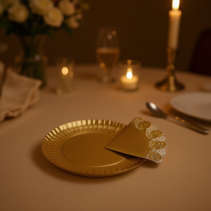 Plateau en papier doré jetable, assiettes jetables élégantes pour occasions spéciales - Product Image 2