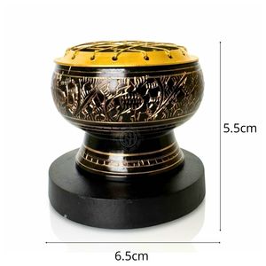 Quemador de incienso de lujo grabado a mano con tapa, quemador de bakhoor, decoración para el hogar, artículo de regalo. - Product Image 2