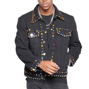 Chaqueta Personalizada para Hombre con Detalles Brillantes de Diamantes, Costuras Duraderas, Acabado Profesional, Chaqueta Vaquera con Pedrería - Product Image 3