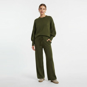 Conjunto Deportivo de Dos Piezas para Mujer, Manga Larga, Hombros Caídos, 100% Algodón, Pantalones Anchos con Cordón Ajustable y Cintura Media - Product Image 1