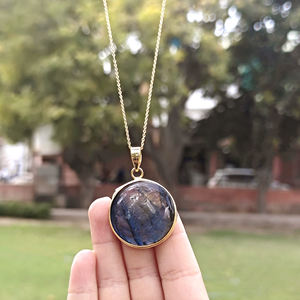 Collar con Colgante de Cabujón de Labradorita Azul Genuina, Chapado en Oro de 18K, Cadena Boho de Latón Sólido, Joyería Unisex de 30mm - Product Image 3