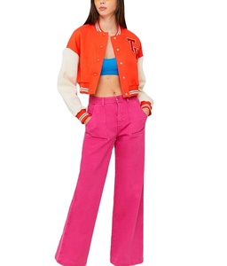 Chaqueta Varsity de Moda para Mujer, Estilo Invernal, Corta, de Lana, Transpirable, con Cuello en V, Decoración con Letras Bordadas, Chaqueta de Béisbol Lisa - Product Image 5
