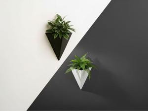 Macetero blanco geométrico de pared, perfecto para habitaciones, cocina, sala de estar, terraza y decoración de vestíbulo de oficina, procedente de la India. - Product Image 4