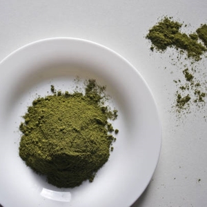 Organic Moringa Powder Bulk Wholesale Premium Green Superfood High Nutrient Raw Herbal Leaf Powder for Food Manufacturing - Product Image 3