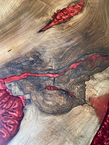 Tablero de mesa de madera de acacia con resina epoxi / Tablero de mesa de madera de acacia con borde natural y resina epoxi / Regalo de lujo clásico y moderno para Diwali - Product Image 4