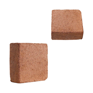 Cocopeat à prix compétitif, utilisé pour l'aération du sol de culture, favorisant une croissance saine des racines, nutriments adaptés à tous les types de plantes, naturel. - Product Image 1