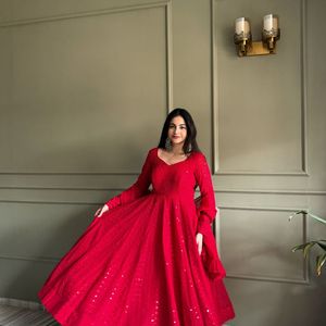 Robe Anarkali en Faux Georgette Lourde avec Broderies de Lucknow et Dupatta à Volants Évasés de Quatre Mètres, Ensemble Pantalon en Micro Coton - Product Image 2