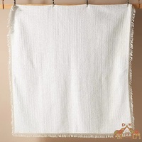 Couette Kantha blanche douce et respirante en coton fait à la main pour couvre-lit ou couvre-lit