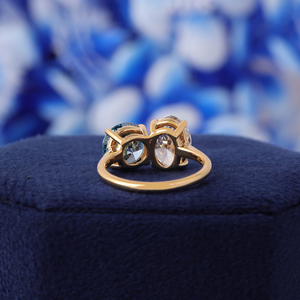 Bague de fiançailles en or jaune avec deux diamants de laboratoire ovales et ronds, 4 TCW, certifiée IGI - Product Image 6