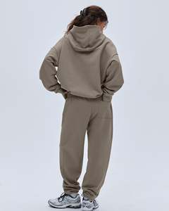 OEM Women Oversized Pullover Hoodie Tracksuit Set Fashion Wide Leg Sweatpants Soft & Breathable Fabric Premium Quality Tracksuit - Product Image 2
