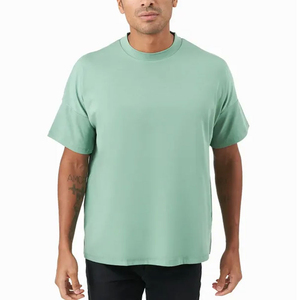 T-shirts surdimensionnés pour hommes avec design imprimé personnalisé - Style streetwear écologique 100% coton léger et respirant - Product Image 1