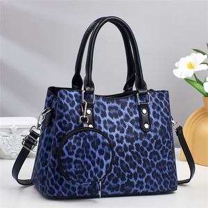 Sac à main pour femme 2026, sacs fourre-tout tendance à imprimé léopard, sacs à main décontractés en cuir PU pour cadeau - Product Image 4