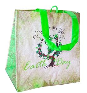 Sac shopping non tissé en PP 100 g/m² avec passepoil latéral, fabriqué au Vietnam à partir de PP recyclé, article promotionnel - Product Image 2