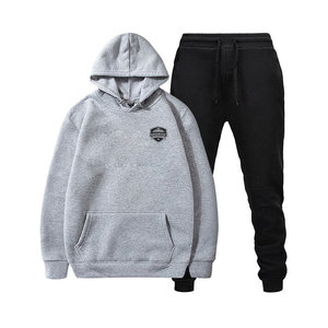 Survêtements décontractés à capuche pour adultes, en coton et polyester, motif uni, écologiques, respirants, en polaire, de haute qualité, fabriqués au Pakistan - Product Image 1