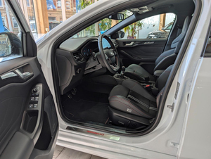 Ford Focus 2025 Usado, Motor de 4 Cilindros, Potencia 206kW (280hp), Combustible Gasolina, Tracción Delantera 4x2, 2 Ejes, Euro6e, Transmisión Manual, Volante a la Derecha - Product Image 6