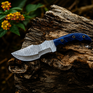 Cuchillo de Supervivencia Personalizado Hecho a Mano con Acero de Damasco y Mango de Resina con Funda de Cuero, Personalización OEM/ODM - Product Image 1