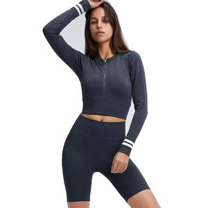 ชุดโยคะสำหรับผู้หญิงไซส์ใหญ่ ระบายอากาศได้ดี กางเกงเลกกิ้งกระชับรูปทรง บราออกกำลังกายแบบซัพพอร์ตปานกลาง เหมาะสำหรับการฝึกซ้อมหนักและการใช้งานในยิม - Product Image 6