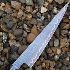 Cuchillo de chef de acero de Damasco personalizado de PAK ENTERPRISES, hoja en bruto con diseño de espiga completa para la fabricación de cuchillos de cocina de sushi personalizados. - Product Image 2