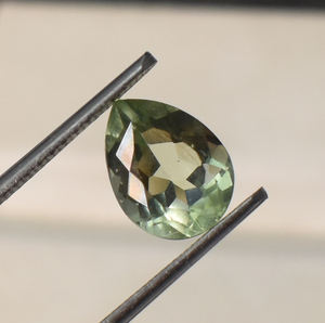 Piedra preciosa facetada de pera suelta de amatista verde de laboratorio 5X3mm a 9X6mm calibrada para joyería - Product Image 4