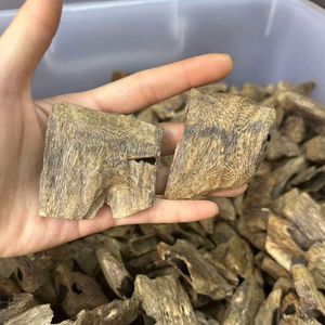 Encens de haute qualité Ky Hai Nam Oud Agarwood Chips, brûleur d'encens aromatique, écologique, élégant, exotique, Vietnam, pour toutes les saisons - Product Image 1