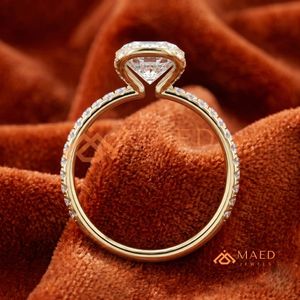 แหวนหมั้นทองคำ 14K/18K ทรงกลม ประดับเพชรแบบพาเว่ พร้อมวงแหวนสองชั้น |   แหวนแต่งงานสุดหรูสำหรับผู้หญิง - Product Image 2