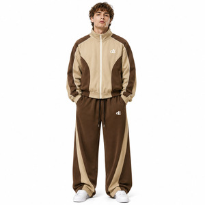 Ensemble de survêtement de luxe en molleton épais French Terry, comprenant une veste zippée à col montant et blocs de couleur style raglan, un sweat à capuche oversize et un pantalon à jambes larges, personnalisable. - Product Image 1