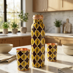 Juego de Termo de Cobre con Diseño Oriental Moderno, 3 Piezas, Botella y Tazas Ecológicas para Uso en la Cocina, de la India - Product Image 1