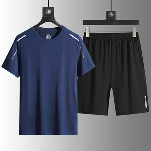 Superbe ensemble sport décontracté pour homme en soie glacée, nouvelle collection été, deux pièces amples, respirant et à séchage rapide, comprenant un T-shirt à col rond et un short - Product Image 4